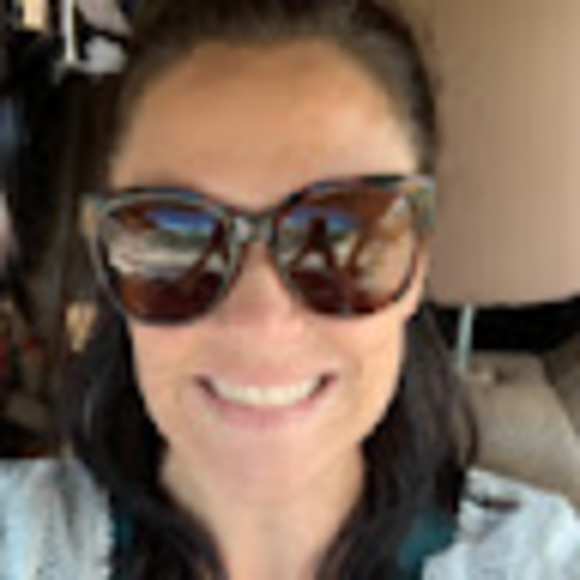 Meet your Posher, Mrs. - Picture 1 of 1